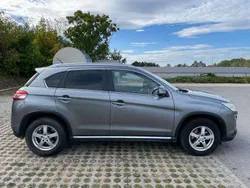 Grau Gebraucht 2013 Peugeot 4008 Allure SUV | € 6.200