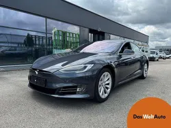 Dunkelgrau metallic Gebraucht 2018 Tesla Model S Limousine | € 21.975 (Superpreis)