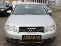 Grau Gebraucht 2001 Audi A4 Limousine | € 1.500 (Guter Preis)