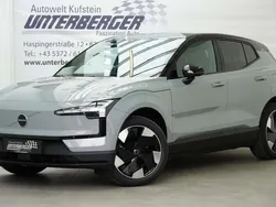 Grau Gebraucht 2024 Volvo EX30 Plus SUV | € 35.990 (Guter Preis)
