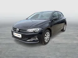 Schwarz metallicperleffektno Gebraucht 2021 VW Polo Comfortline Limousine | € 17.900 (Fairer Preis)
