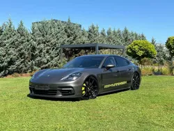 Grau Gebraucht 2018 Porsche Panamera 4 Limousine | € 54.880 (Fairer Preis)