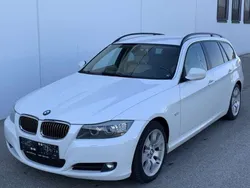Weiß Gebraucht 2009 BMW 330 Kombi | € 9.000 (Guter Preis)