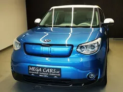 Blau Gebraucht 2015 Kia Soul EV 2 SUV | € 8.900 (Fairer Preis)