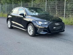 Schwarz Gebraucht 2022 Audi A3 Sportback Comfort Kleinwagen | € 24.990 (Fairer Preis)