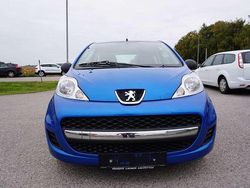 Blau Gebraucht 2010 Peugeot 107 Kleinwagen | € 890