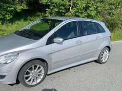 Silber Gebraucht 2008 Mercedes B180 Edition Van / Kleinbus | € 4.200 (Fairer Preis)