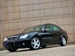 Schwarz Gebraucht 2001 Mercedes C200 Limousine | € 1.300 (Guter Preis)