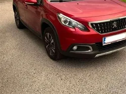 Gebraucht 2018 Peugeot 2008 Allure SUV | € 9.500 (Guter Preis)