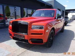 Orange Gebraucht 2019 Rolls Royce Cullinan SUV | € 440.000