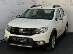 Weiß Gebraucht 2017 Dacia Sandero Stepway Kleinwagen | € 7.990 (Fairer Preis)