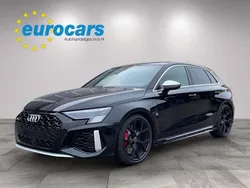 Schwarz Gebraucht 2023 Audi RS3 Sportback Ambiente Kleinwagen | € 79.800 (Etwas zu teuer)
