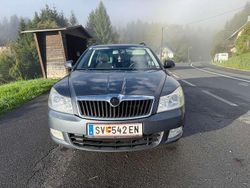 Grau Gebraucht 2011 Skoda Octavia Elegance Kombi | € 3.950