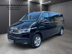 Schwarz metallicperleffektno Neu 2024 VW Caravelle Comfortline Van / Kleinbus | € 75.900 (Etwas zu teuer)