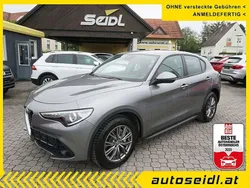 Grau Gebraucht 2019 Alfa Romeo Stelvio SUV | € 22.700 (Guter Preis)