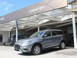 Grau Gebraucht 2019 Mitsubishi Outlander SUV | € 18.490 (Guter Preis)