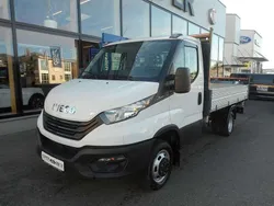 Weiß Gebraucht 2022 Iveco Daily Van | € 39.990 (Fairer Preis)