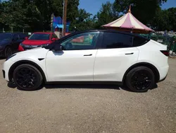 Weiß Gebraucht 2021 Tesla Model Y Long Range SUV | € 30.990 (Superpreis)