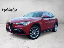 Gebraucht 2017 Alfa Romeo Stelvio SUV | € 24.990 (Etwas zu teuer)
