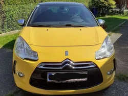 Gelb Gebraucht 2010 Citroën DS3 Sport Chic Limousine | € 4.500