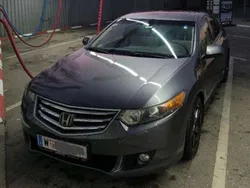Silber Gebraucht 2009 Honda Accord Limousine | € 8.500