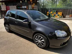 Schwarz Gebraucht 2006 VW Golf V Kleinwagen | € 1.550 (Superpreis)