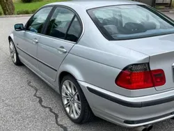 Silber Gebraucht 1999 BMW 323 M Sport Limousine | € 4.500