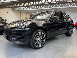 Schwarz Gebraucht 2015 Porsche Macan Turbo SUV | € 38.980 (Teuer)