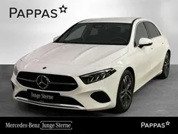 Weiß Gebraucht 2023 Mercedes A200 Limousine | € 30.790 (Superpreis)