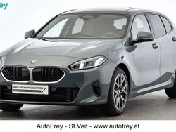 Grün Gebraucht 2024 BMW 120 Efficient Dynamics Kleinwagen | € 41.450