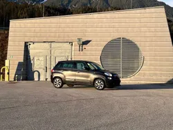 Grau Gebraucht 2016 Fiat 500L Van / Kleinbus | € 6.250 (Fairer Preis)