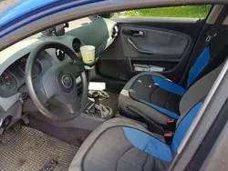 Blau Gebraucht 2003 Seat Ibiza Stella Limousine | € 950