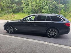 Schwarz Gebraucht 2017 BMW 520 Kombi | € 20.000 (Teuer)