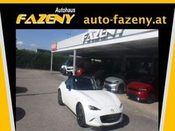 Weiß Gebraucht 2016 Mazda MX5 Emotion Cabrio | € 14.990