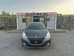 Grau Gebraucht 2016 Peugeot 208 Style Kleinwagen | € 6.990 (Guter Preis)