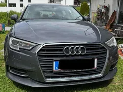 Grau Gebraucht 2017 Audi A3 Sportback Limousine | € 15.000 (Guter Preis)
