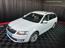 Weiß Gebraucht 2017 Skoda Octavia Style Kombi | € 8.290 (Guter Preis)