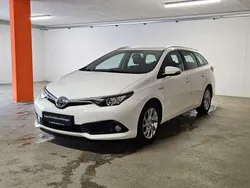 Weiß Gebraucht 2016 Toyota Auris Active Kombi | € 12.800 (Fairer Preis)