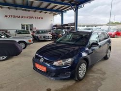 Blau Gebraucht 2016 VW Golf VII Trendline Kombi | € 9.950 (Fairer Preis)