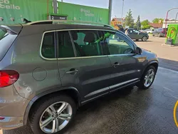 Grau Gebraucht 2016 VW Tiguan SUV | € 16.950 (Superpreis)