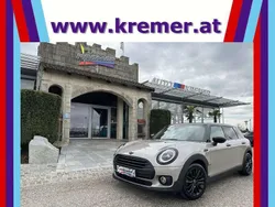 Grau Gebraucht 2023 Mini Cooper Clubman Classic Kombi | € 22.700