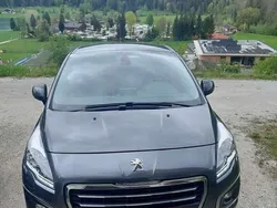 Grau Gebraucht 2016 Peugeot 3008 S Kombi | € 13.000 (Fairer Preis)