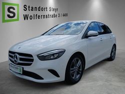 Weiß Gebraucht 2019 Mercedes B180 Style Van / Kleinbus | € 20.990 (Guter Preis)