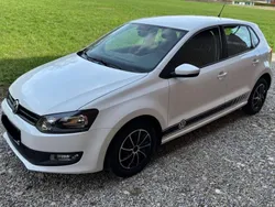 Weiß Gebraucht 2012 VW Polo Limousine | € 5.990 (Fairer Preis)