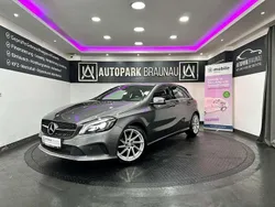 Grau Gebraucht 2017 Mercedes A180 Style Kleinwagen | € 18.499 (Fairer Preis)