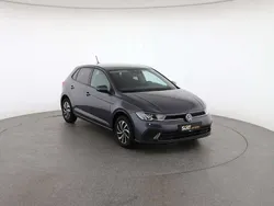 Grau Gebraucht 2023 VW Polo Life Kleinwagen | € 15.660 (Guter Preis)