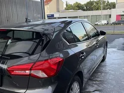 Gebraucht 2018 Ford Focus Trend Limousine | € 9.500 (Guter Preis)
