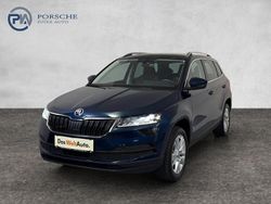 Dunkelblau metallic Gebraucht 2020 Skoda Karoq Style SUV | € 21.980 (Etwas zu teuer)