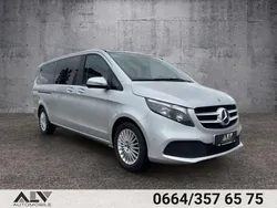 Grau Gebraucht 2019 Mercedes V220 Edition Van / Kleinbus | € 39.990 (Fairer Preis)