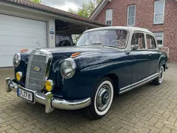 Blau Gebraucht 1957 Mercedes 220 Limousine | € 79.000